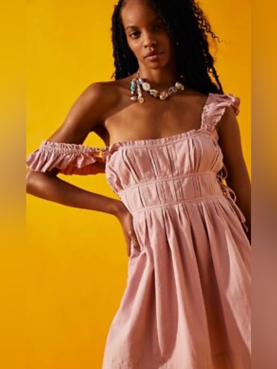 Free People Dresses & Skirts - NWOT Free People Blush Pink  Midi dress
